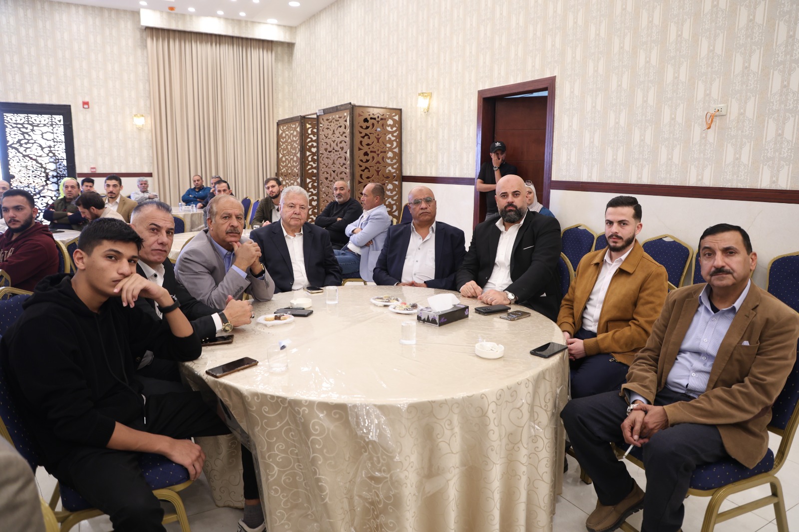 Madar Al-Saa Images 0.2131912141702016