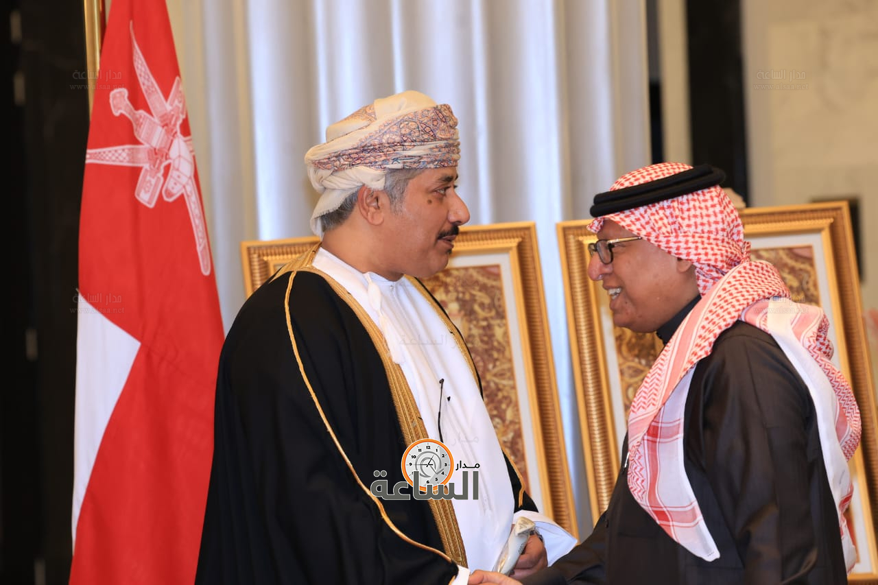 Madar Al-Saa Images 0.4995798879565698