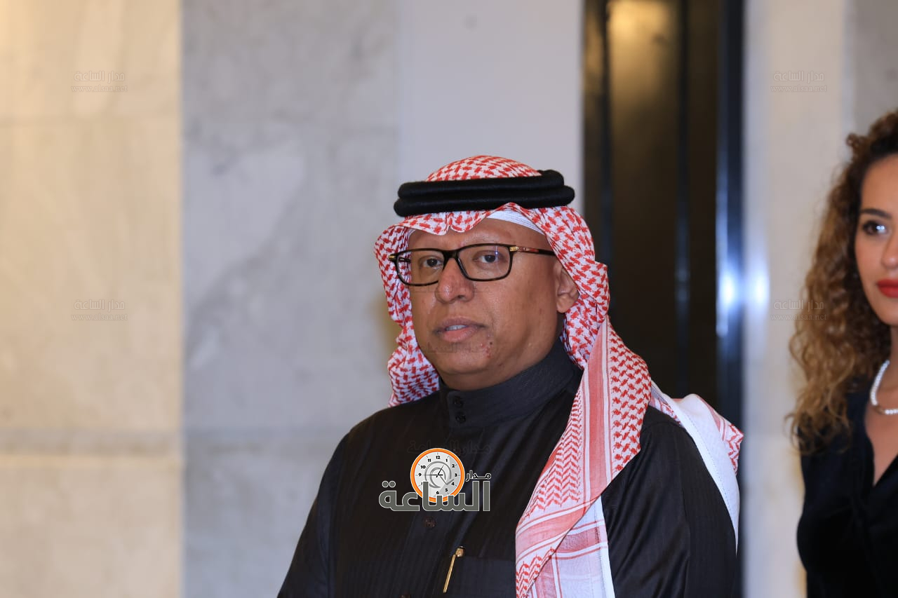 Madar Al-Saa Images 0.4502698896430065