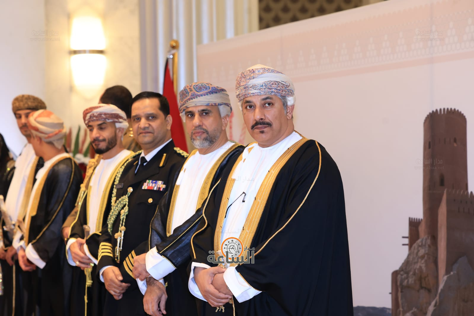 Madar Al-Saa Images 0.41631029384008045