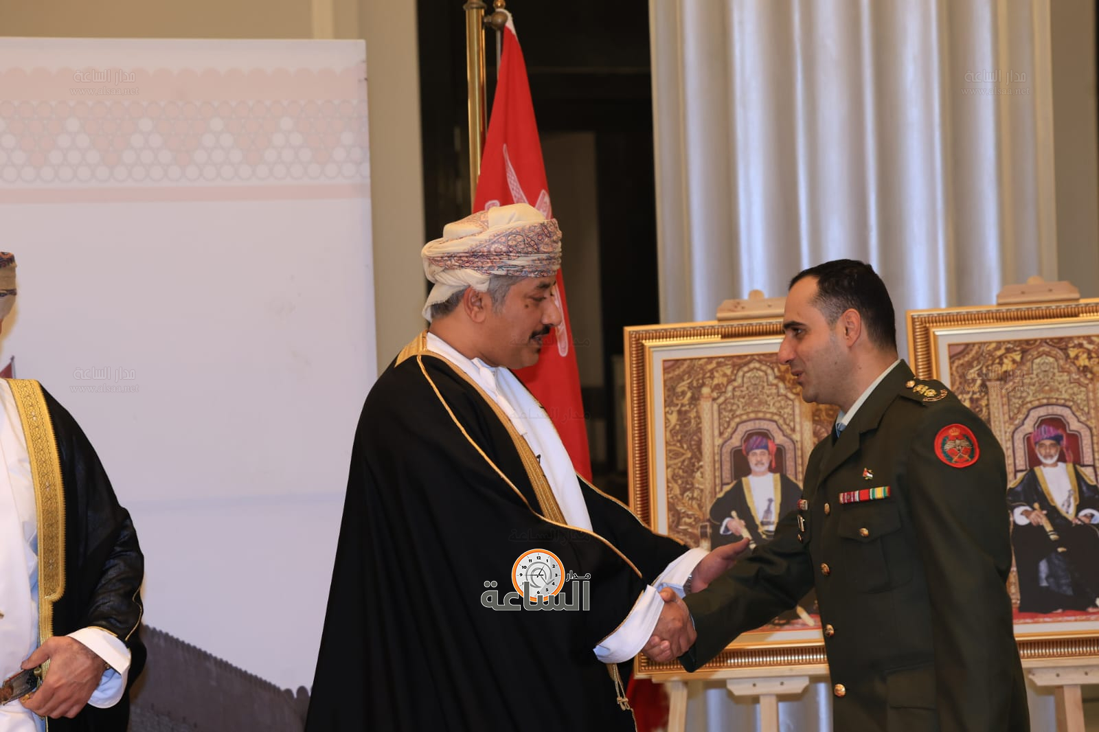 Madar Al-Saa Images 0.3611624174862429