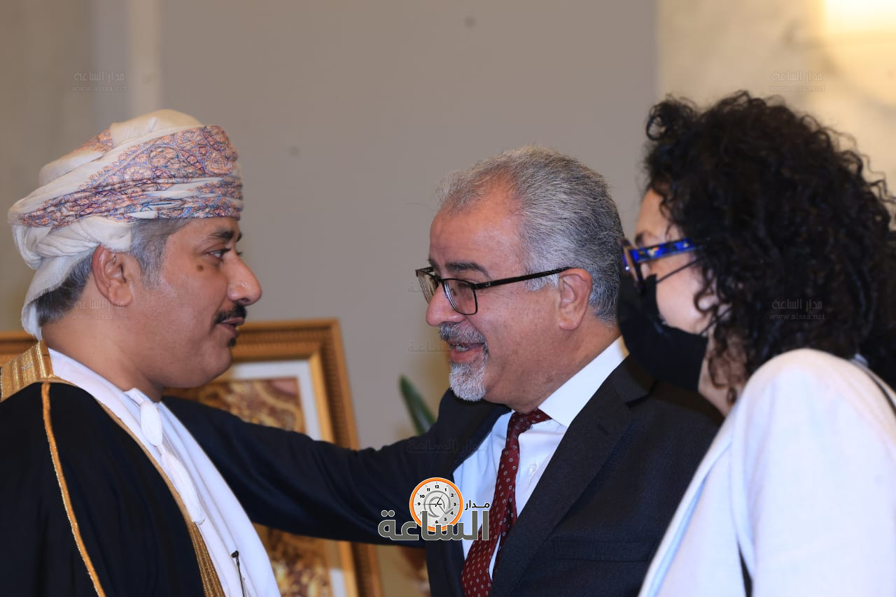 Madar Al-Saa Images 0.9526175651077329