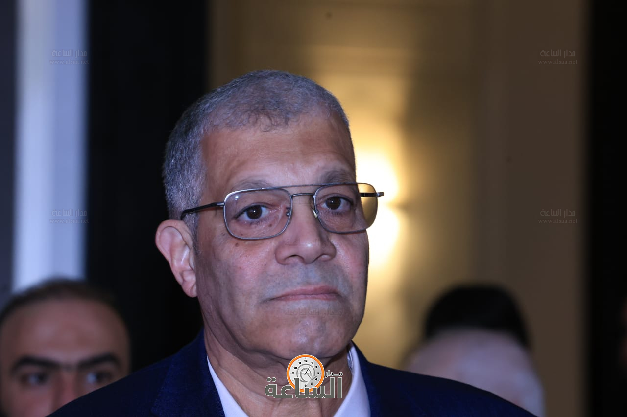 Madar Al-Saa Images 0.03262393800198937