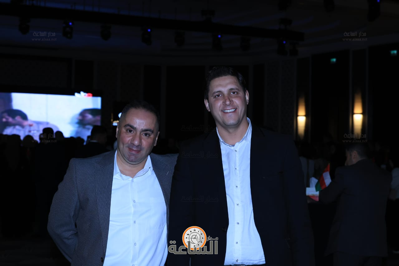 Madar Al-Saa Images 0.32417860751356475