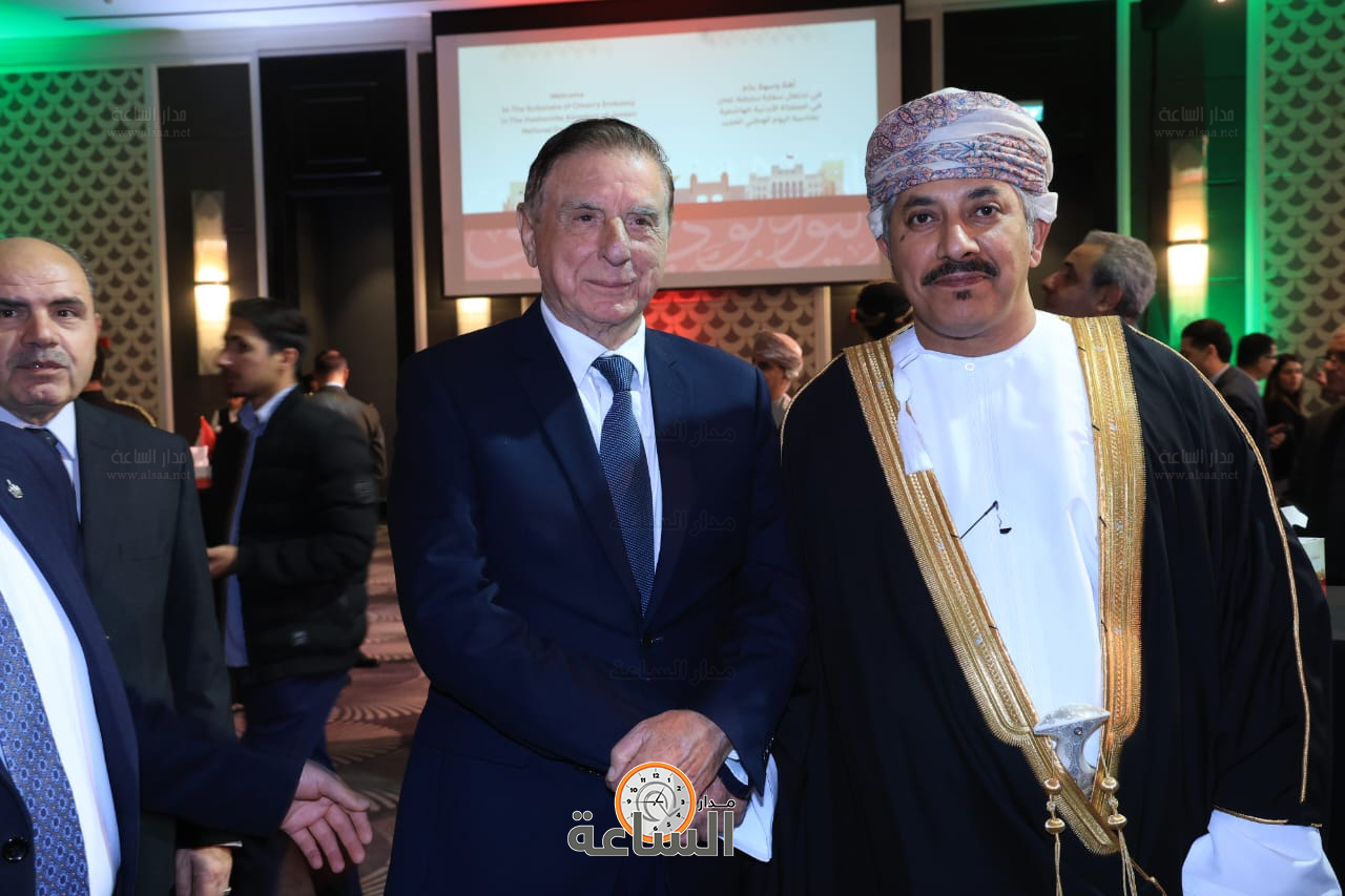 Madar Al-Saa Images 0.8440626435767068