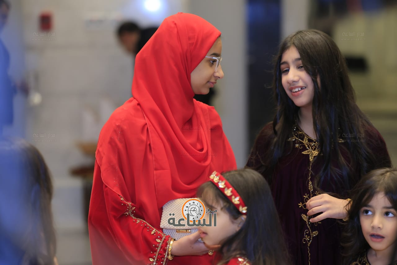 Madar Al-Saa Images 0.6812816015106579