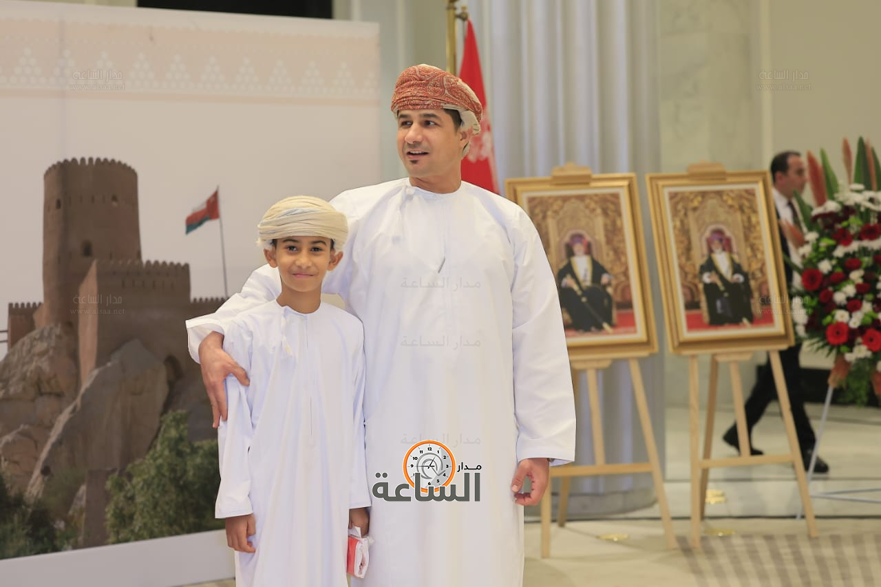 Madar Al-Saa Images 0.9013456102714906