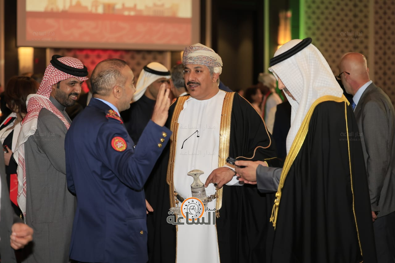 Madar Al-Saa Images 0.8761369387577557