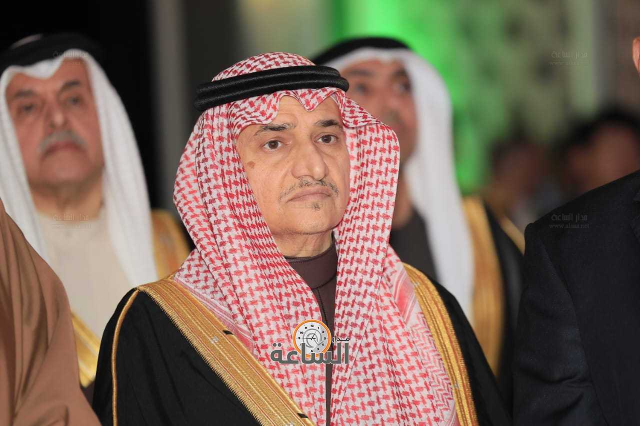 Madar Al-Saa Images 0.8542398154437841