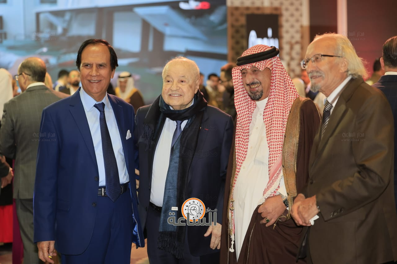 Madar Al-Saa Images 0.003645288813038161