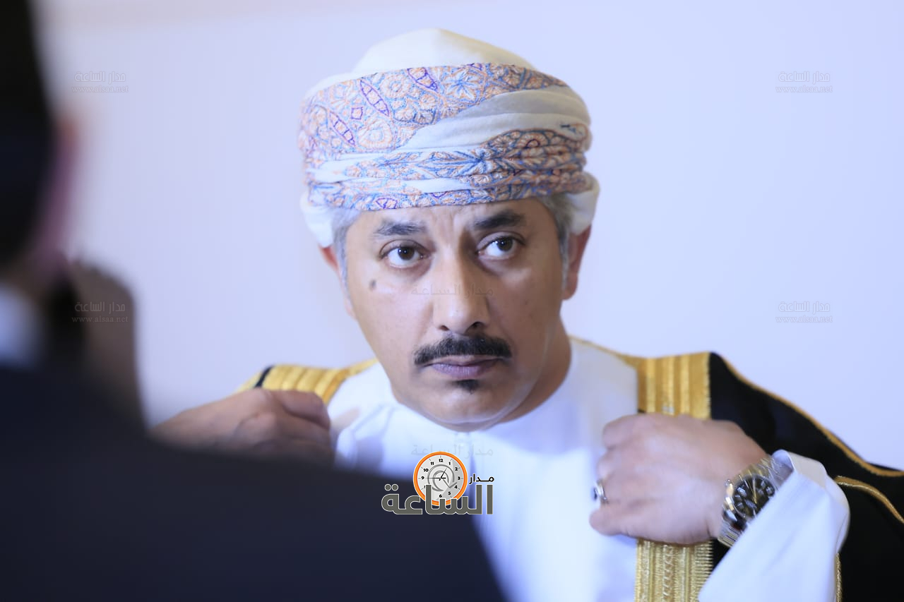 Madar Al-Saa Images 0.19977775654136087