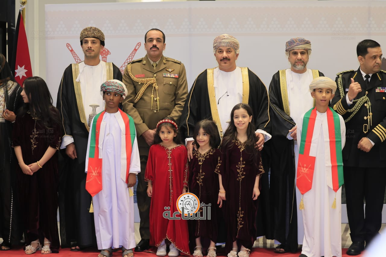 Madar Al-Saa Images 0.14183299851802433