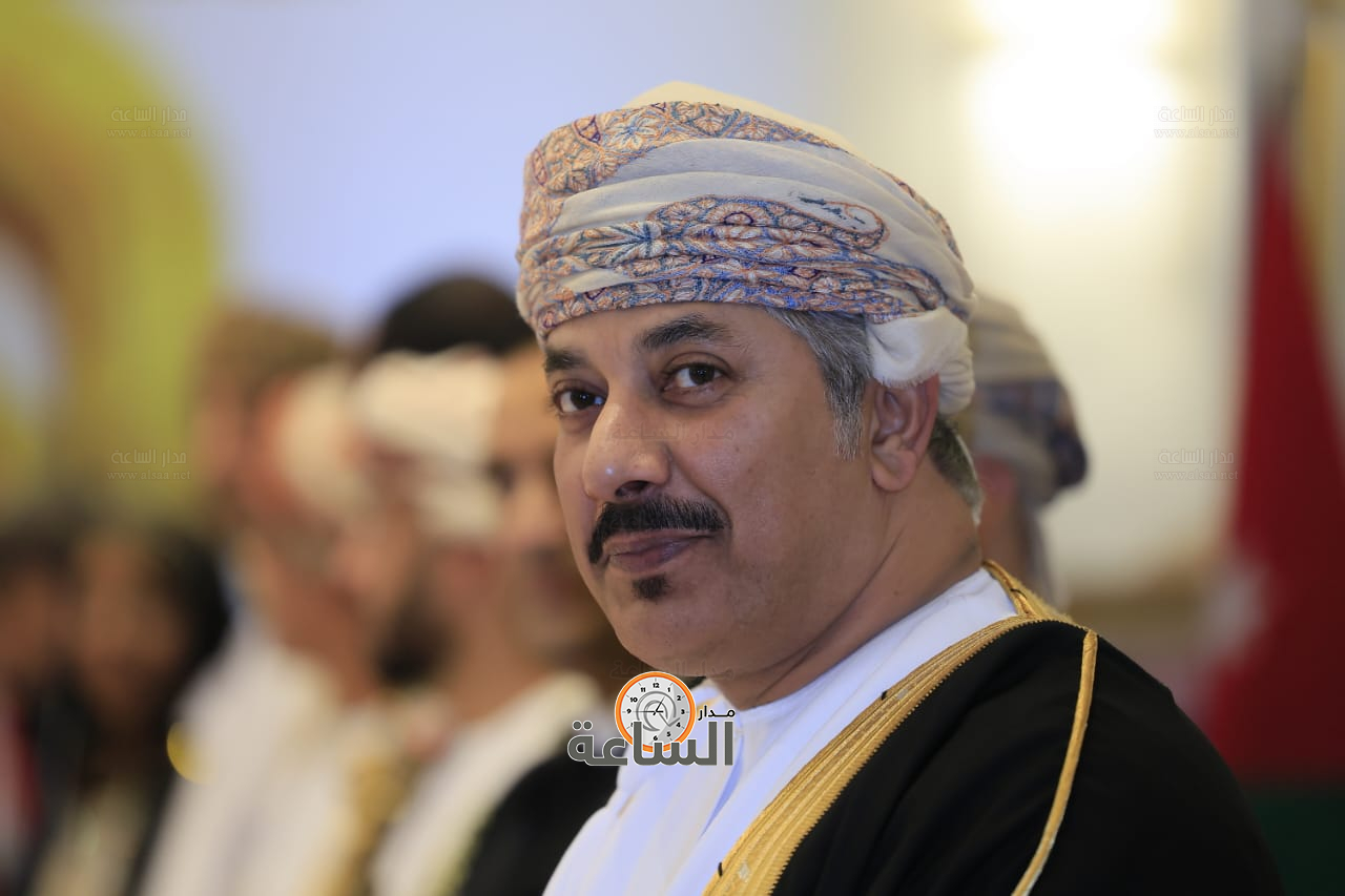 Madar Al-Saa Images 0.3452043835334938