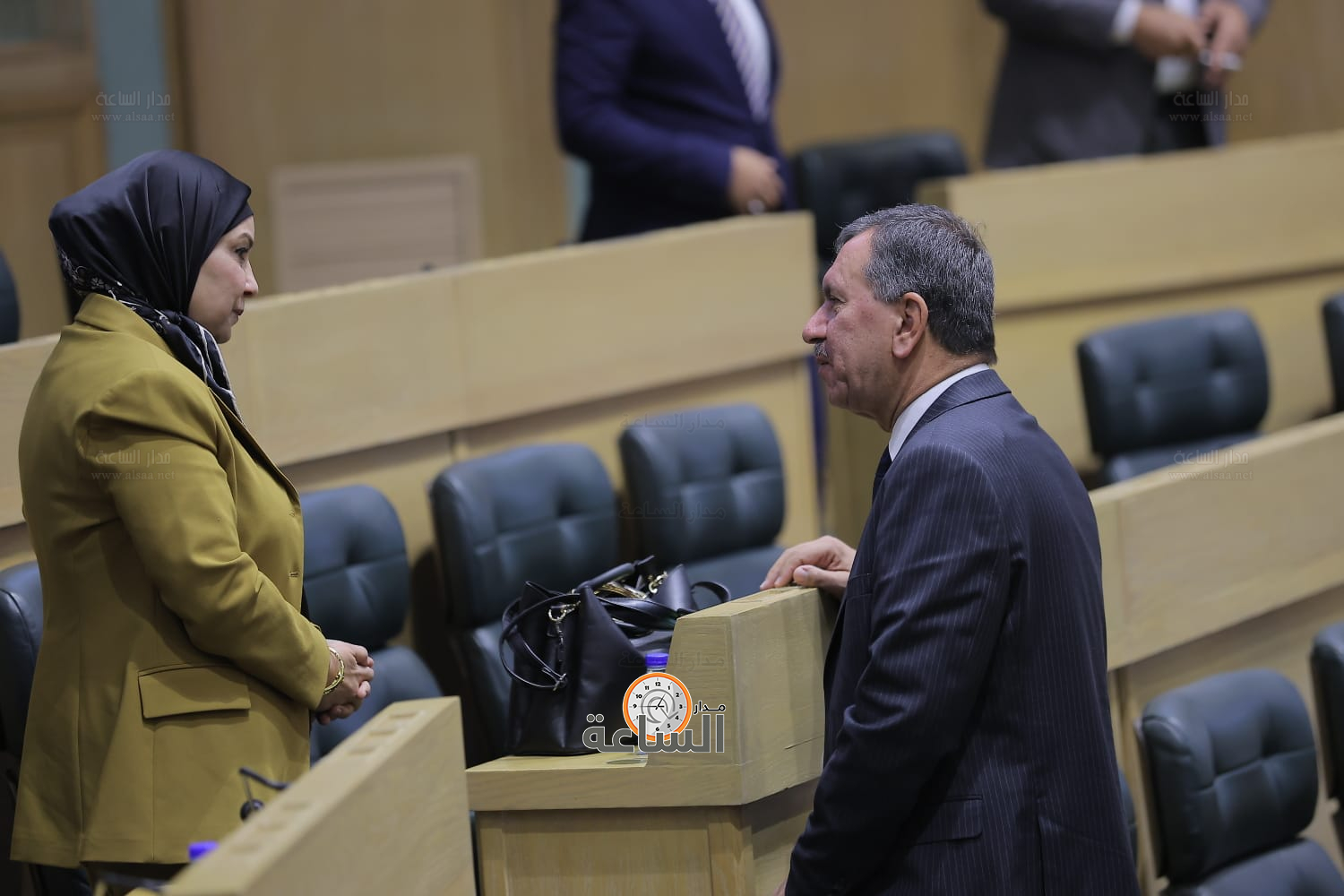 Madar Al-Saa Images 0.593180632512658