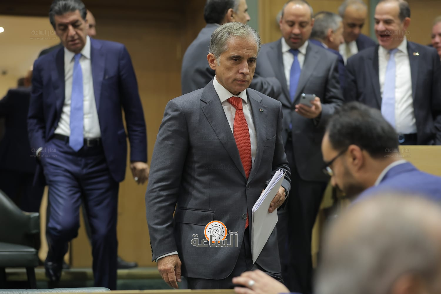 Madar Al-Saa Images 0.9357913778789281