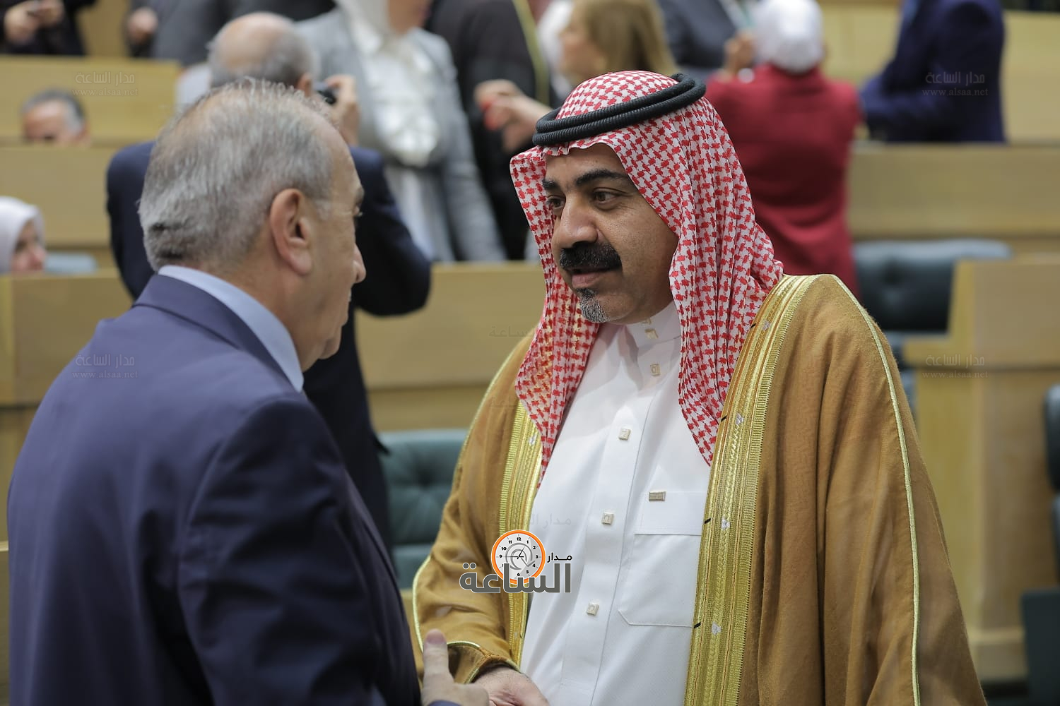 Madar Al-Saa Images 0.4956305425227784