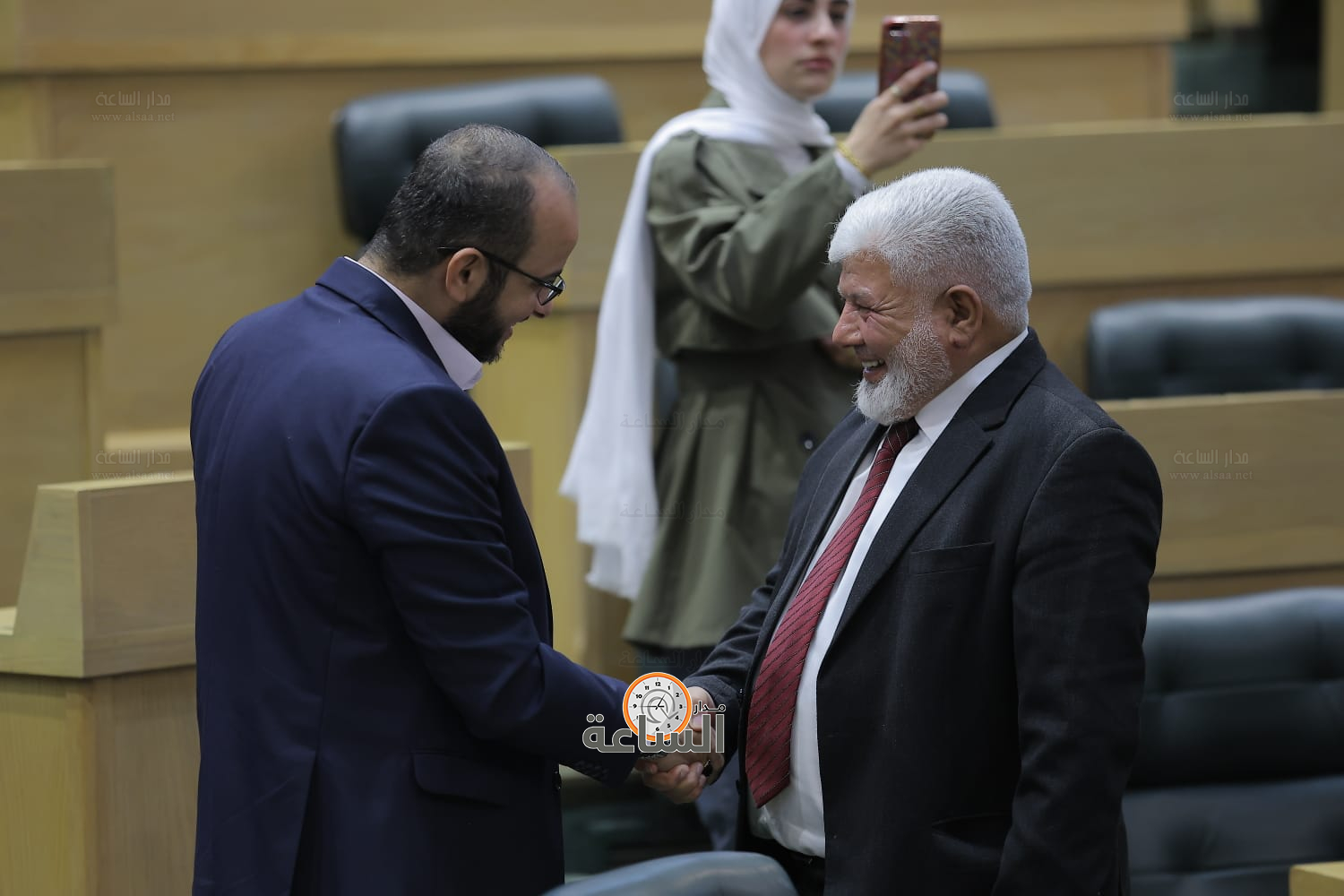 Madar Al-Saa Images 0.22804124692691896