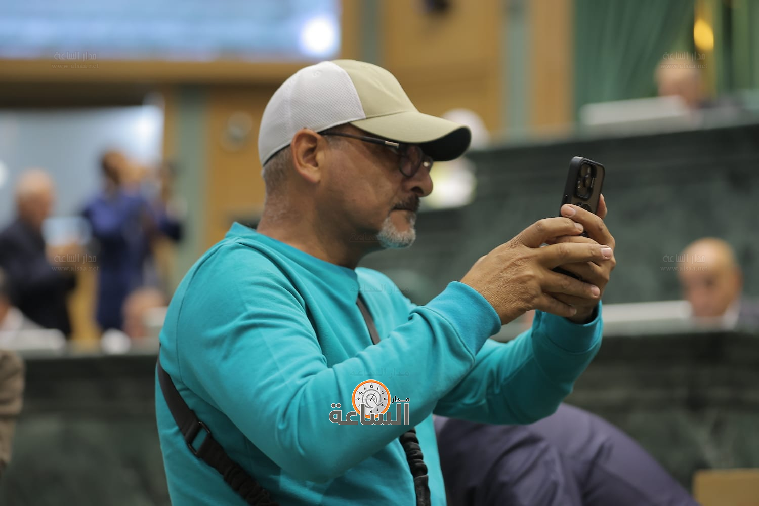 Madar Al-Saa Images 0.13128361514560039