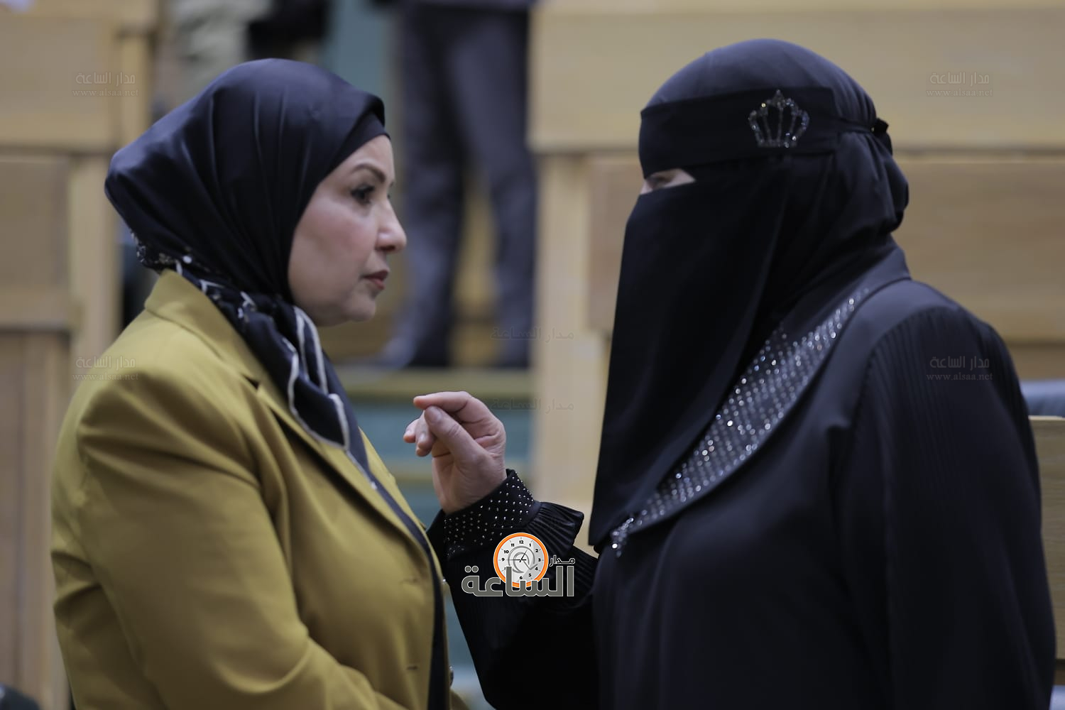 Madar Al-Saa Images 0.9834203358846747