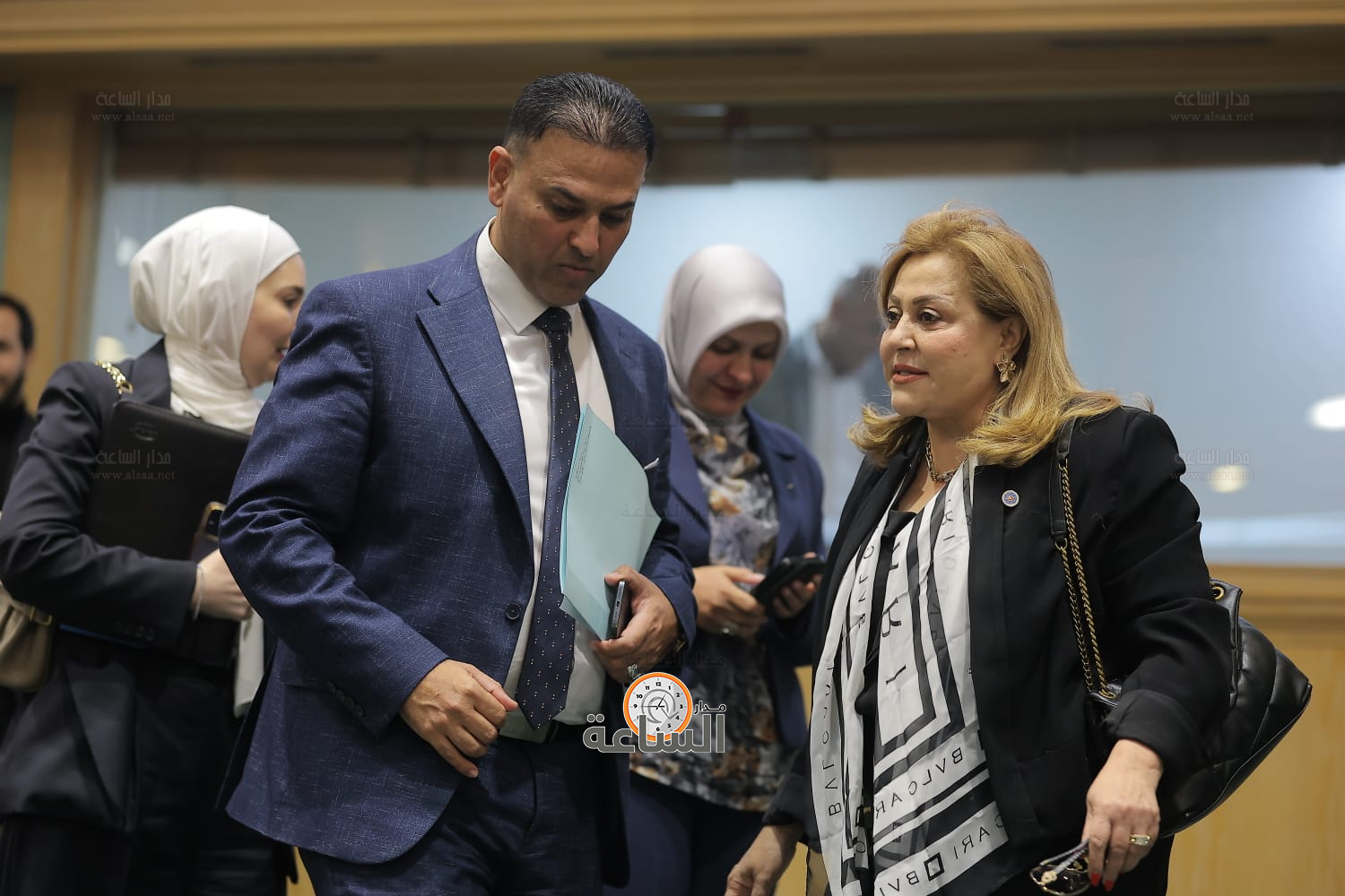 Madar Al-Saa Images 0.018536677922768807