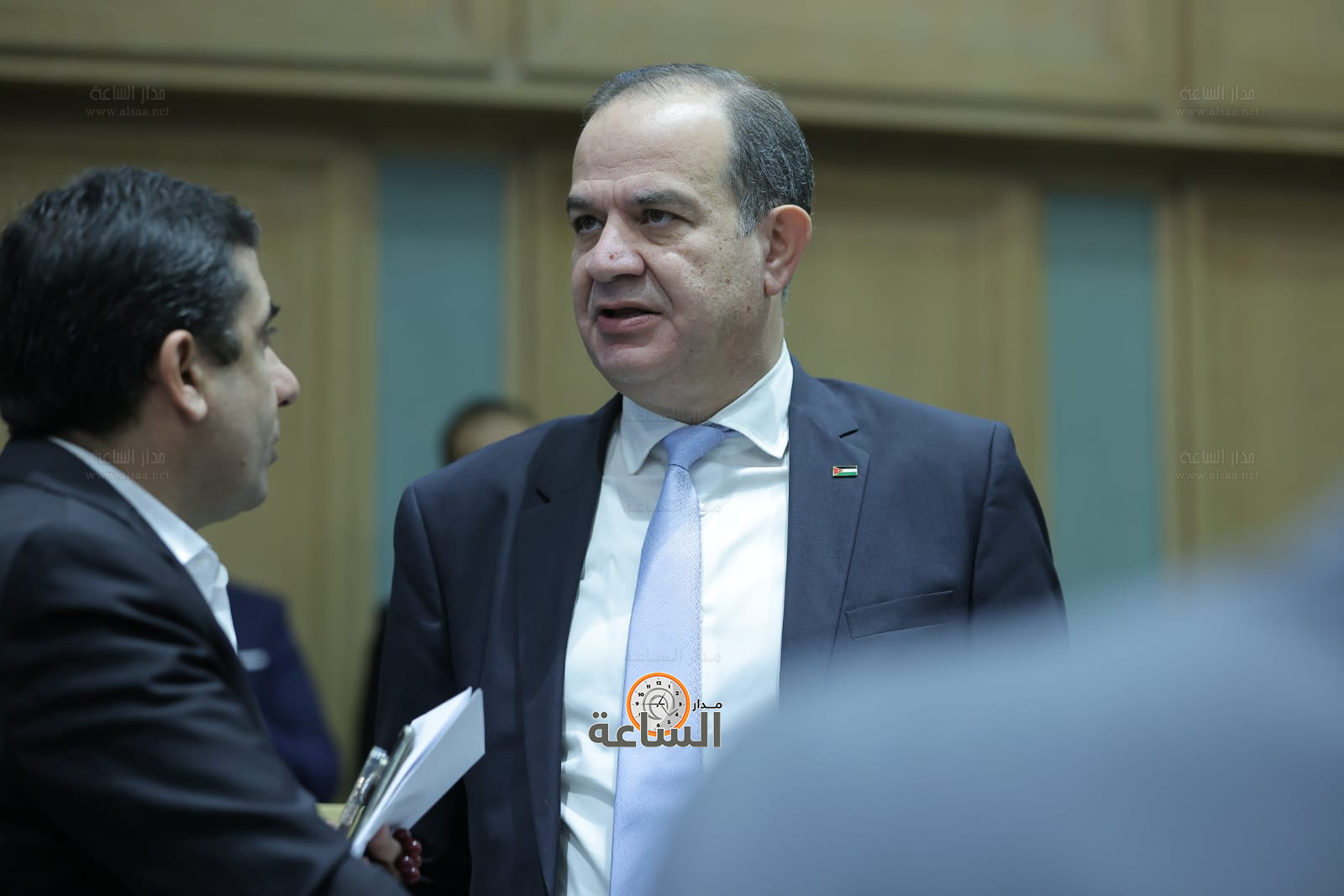 Madar Al-Saa Images 0.3714723271484651