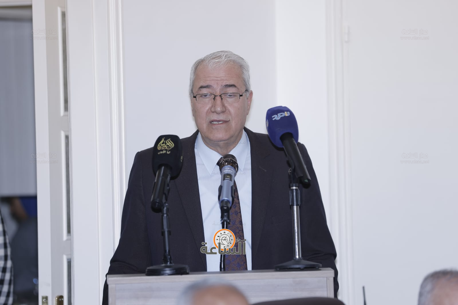 Madar Al-Saa Images 0.7318388943426041