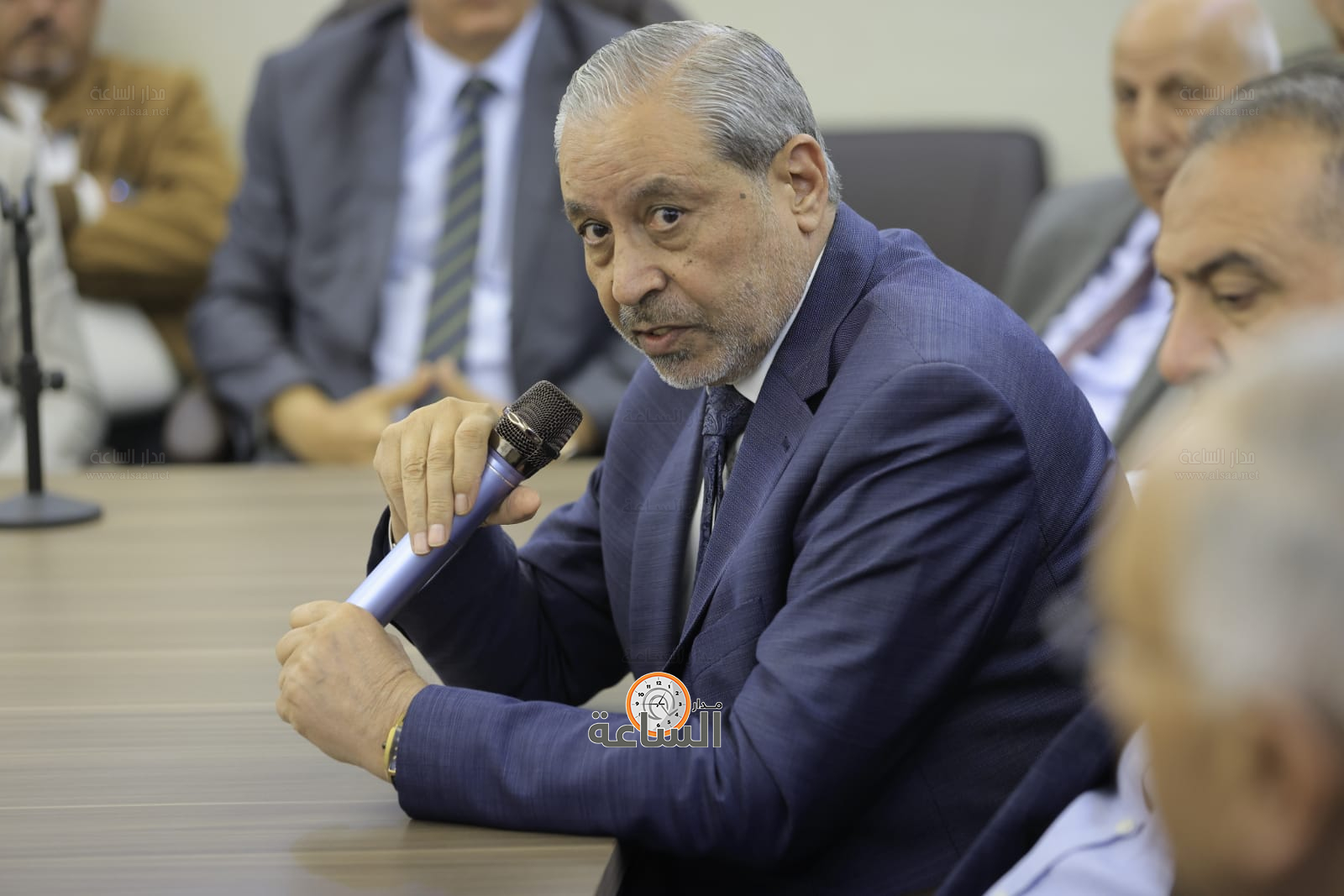 Madar Al-Saa Images 0.13896163916944715