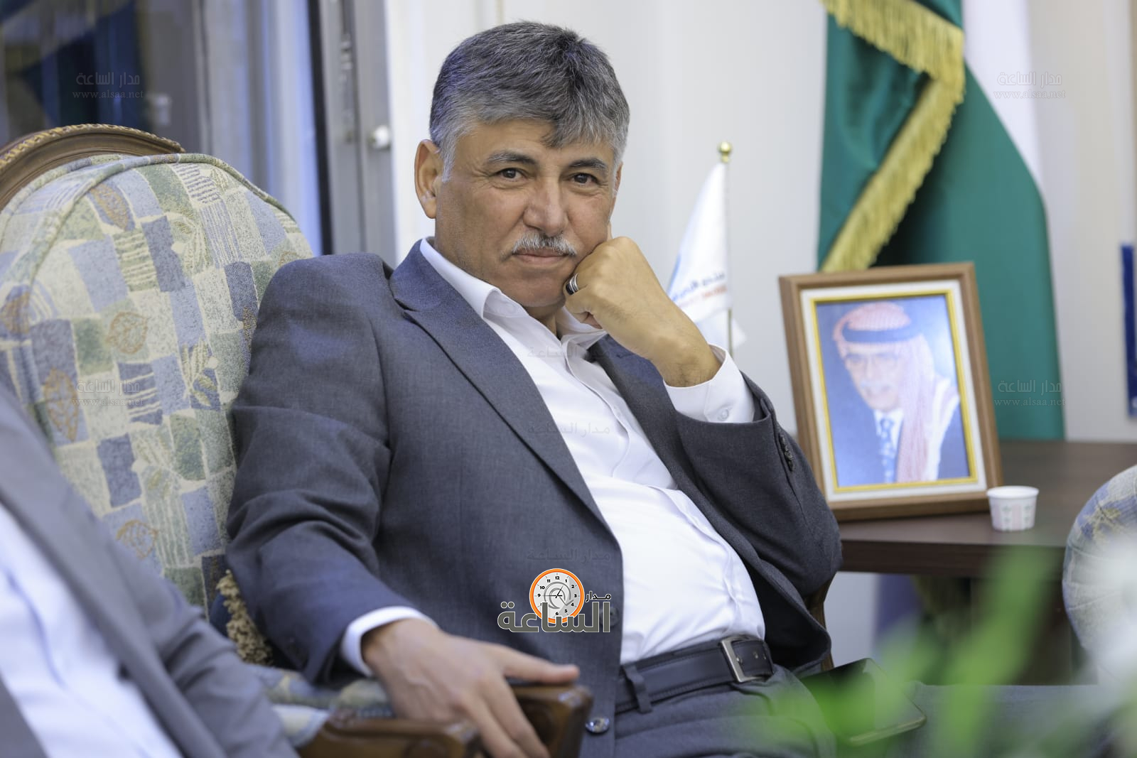 Madar Al-Saa Images 0.1566418873352201