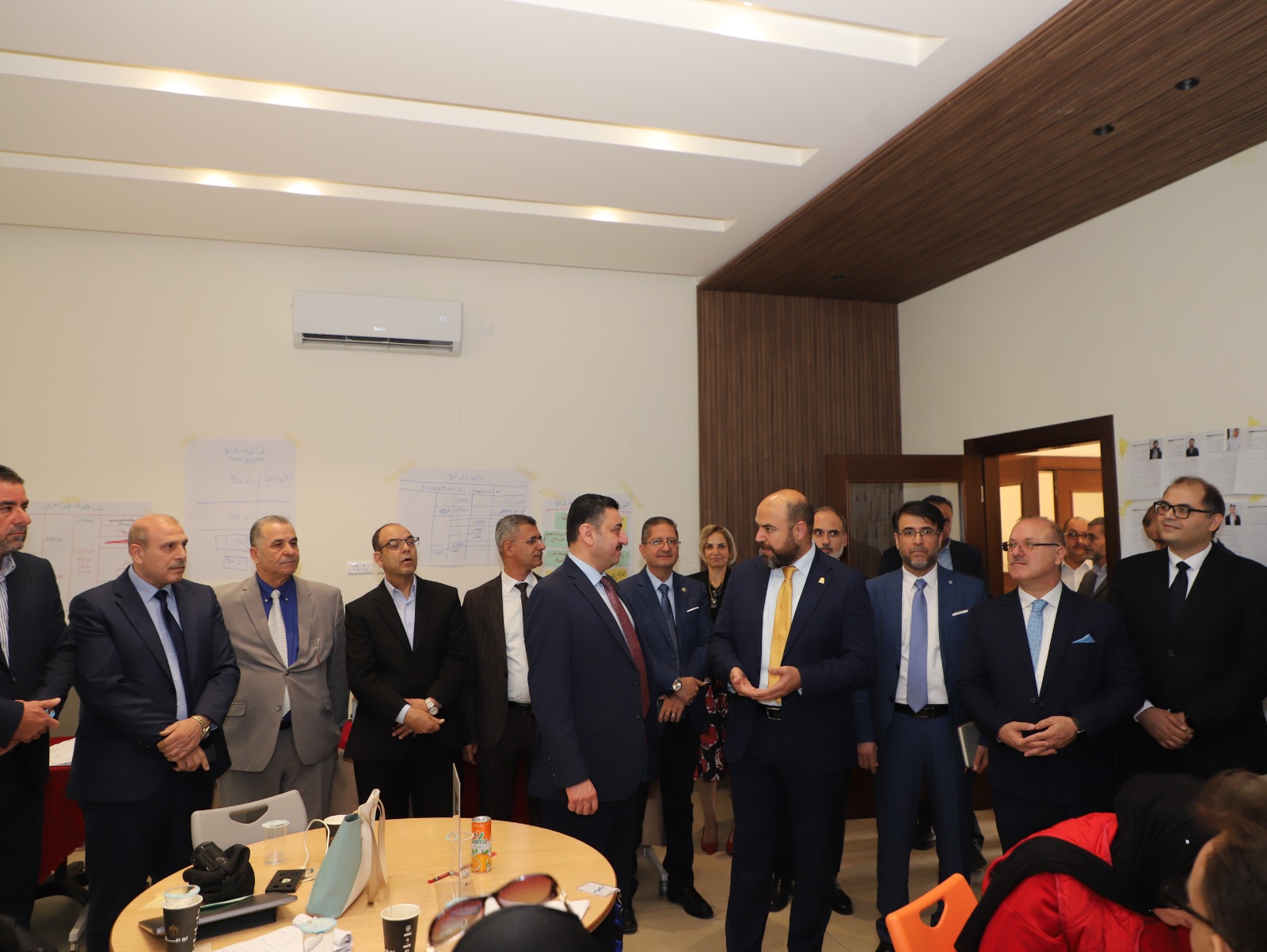 Madar Al-Saa Images 0.7618464254410843