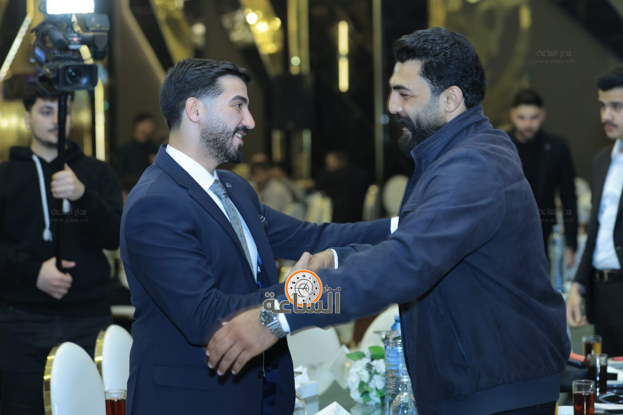 Madar Al-Saa Images 0.37393953613293085