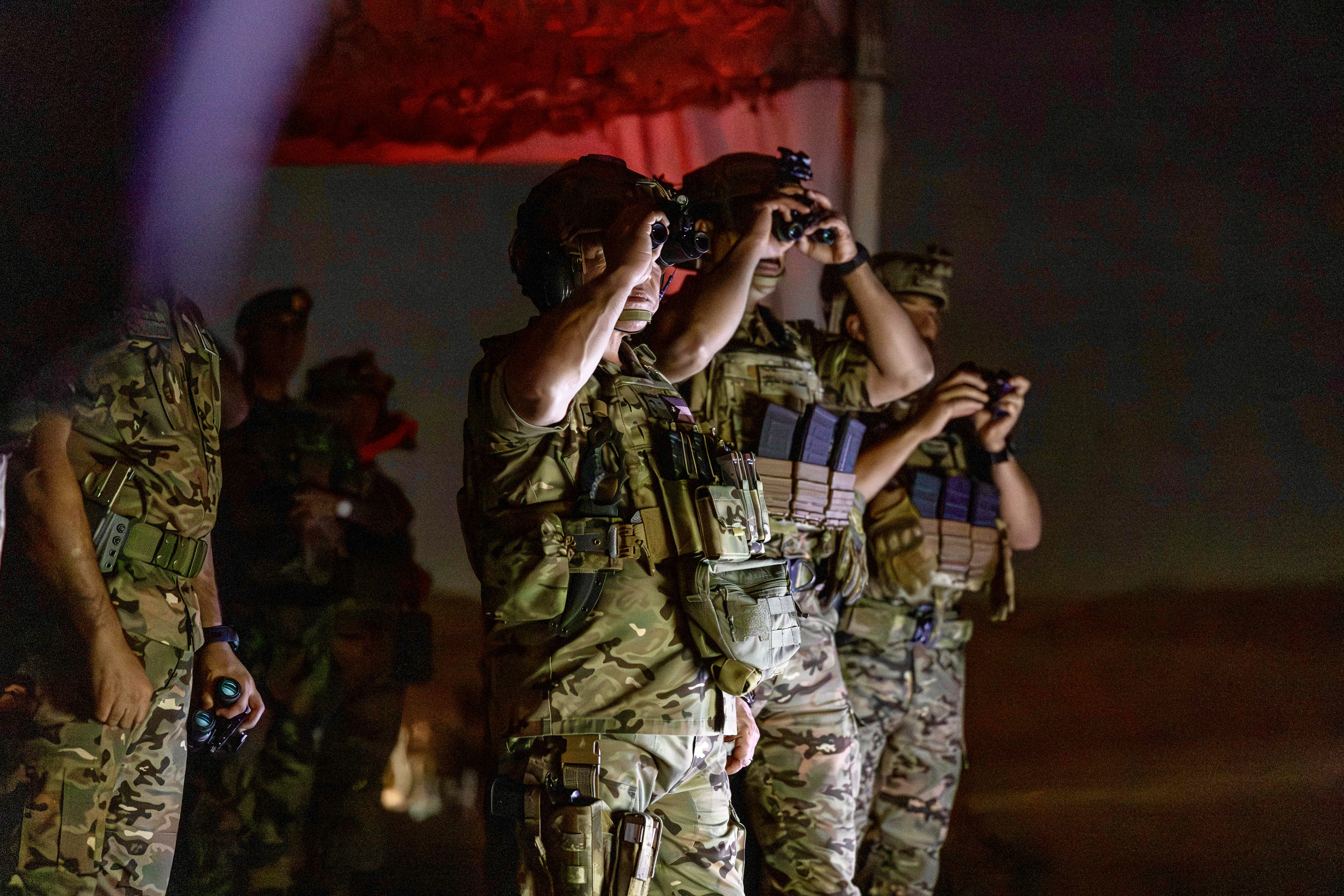 Madar Al-Saa Images 0.024714301800675798