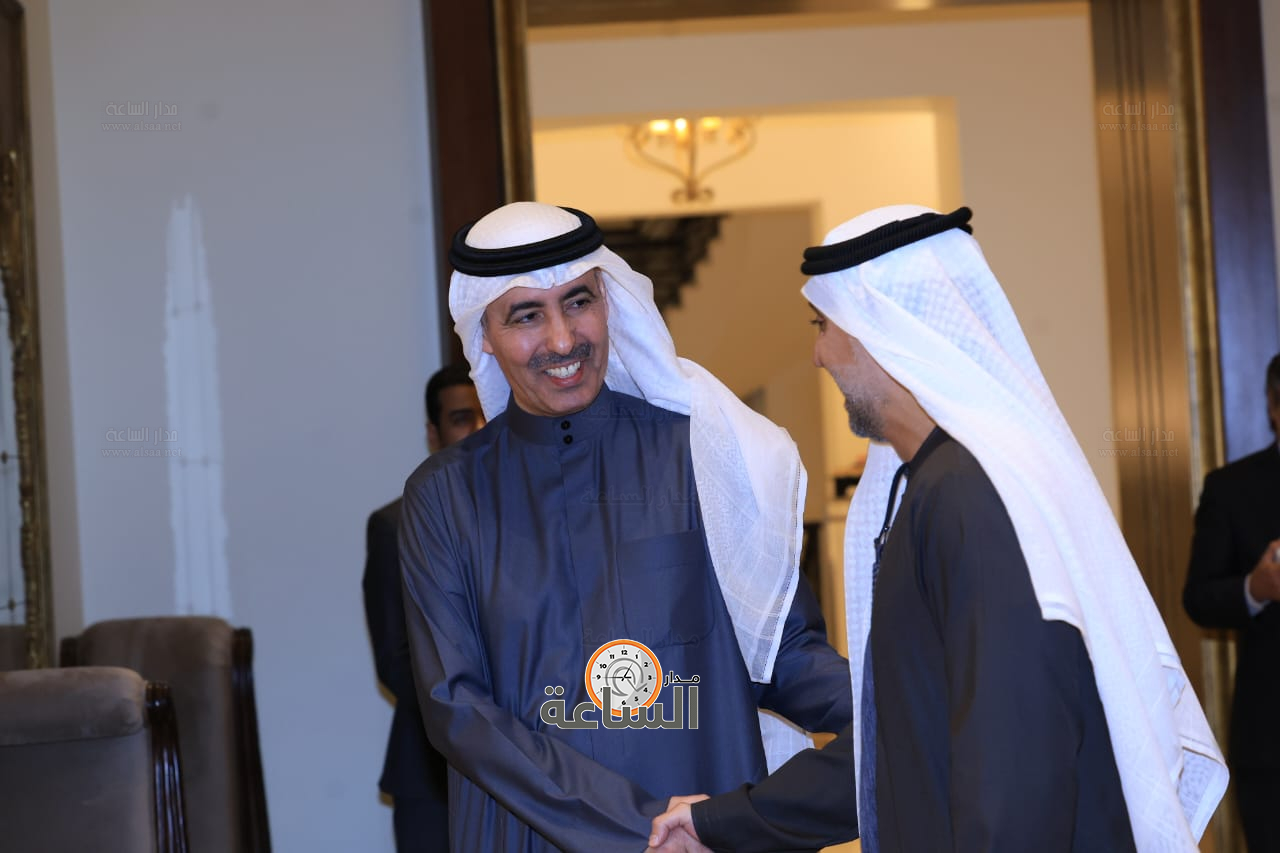 Madar Al-Saa Images 0.20112203456571376