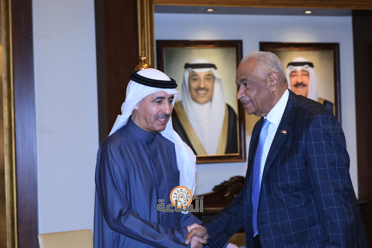 Madar Al-Saa Images 0.58663215581202