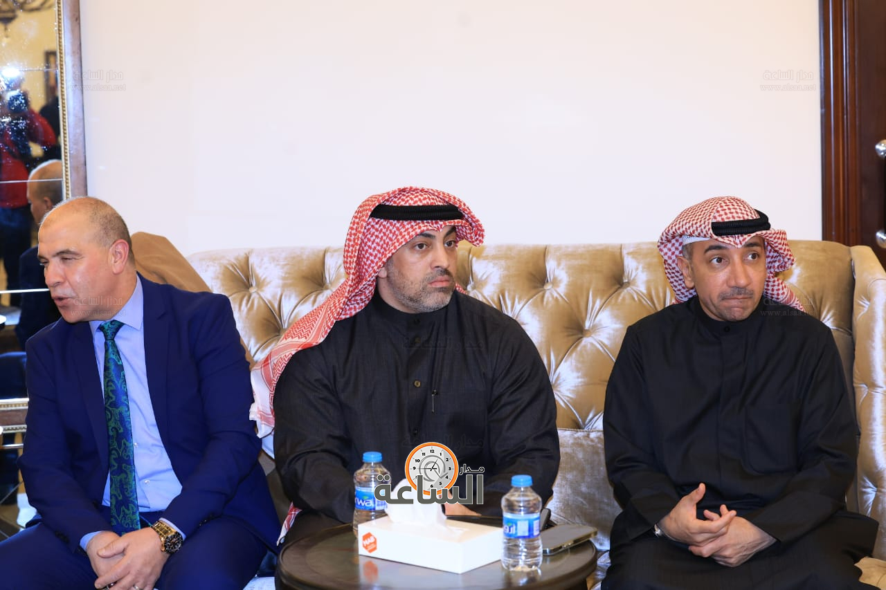 Madar Al-Saa Images 0.4181675179879921