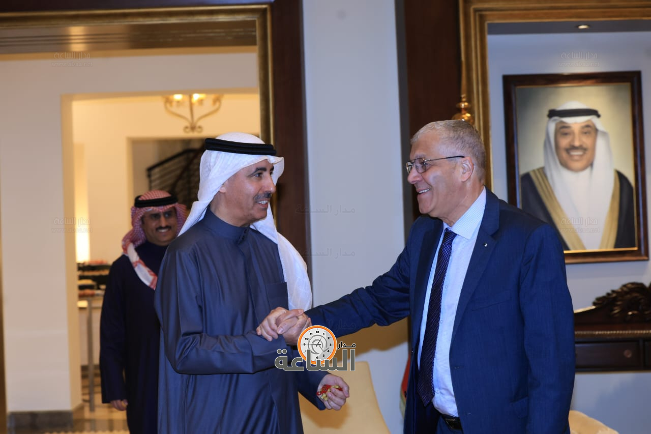 Madar Al-Saa Images 0.541521852961224