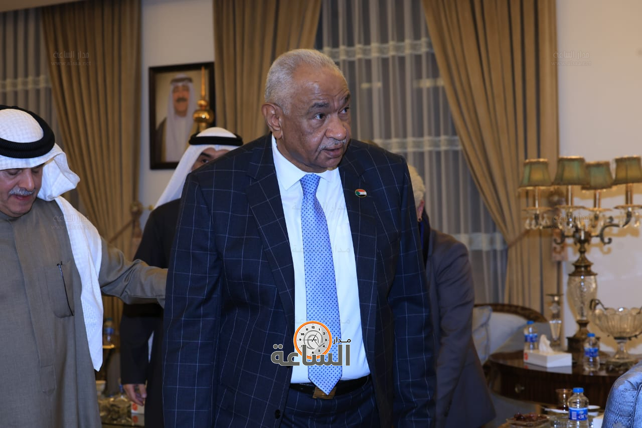 Madar Al-Saa Images 0.978072650020302