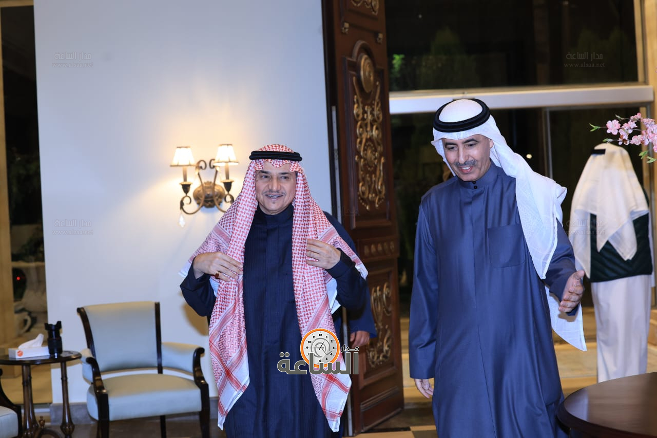 Madar Al-Saa Images 0.15636990834679243