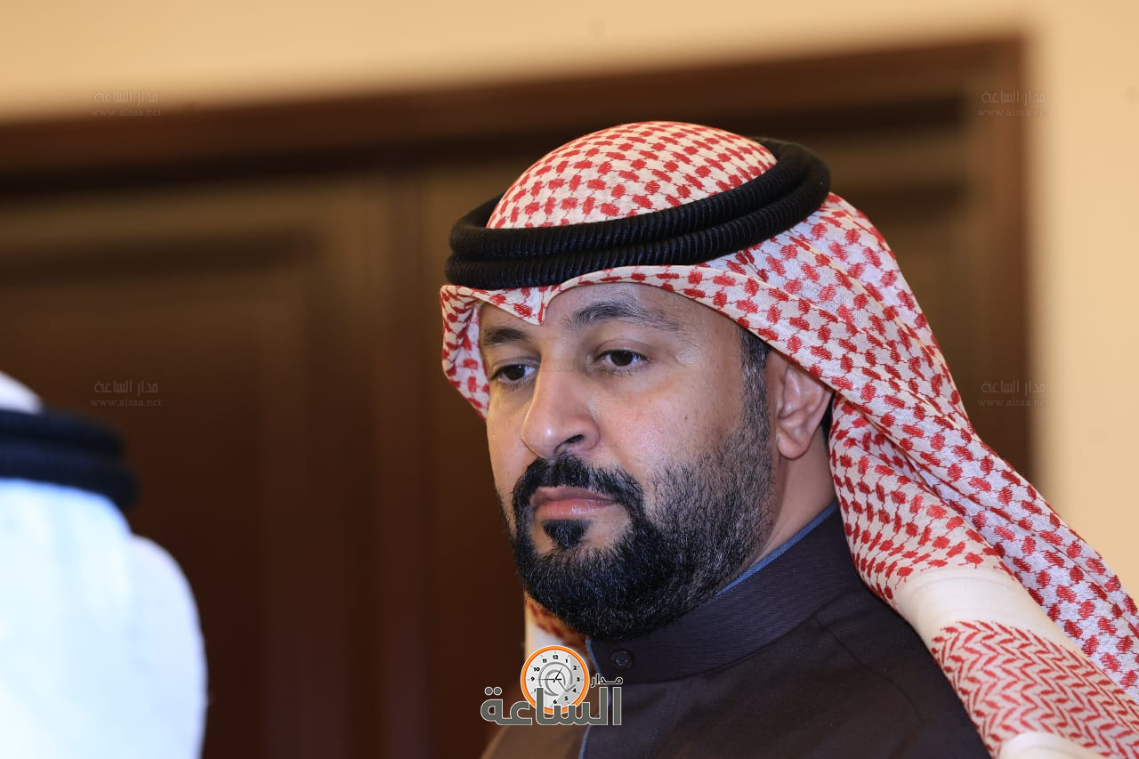 Madar Al-Saa Images 0.7162057982250951