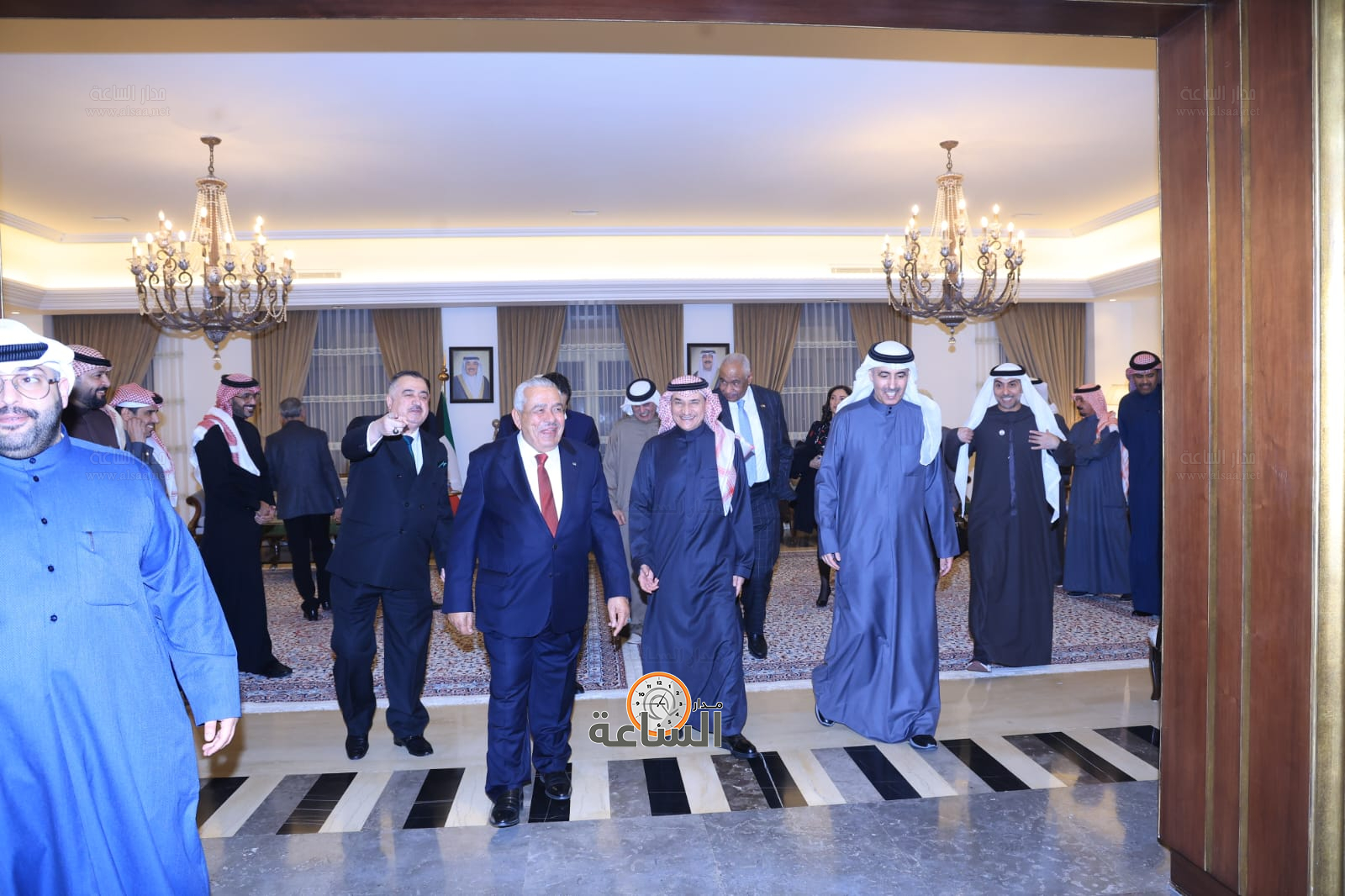 Madar Al-Saa Images 0.40859873567411475