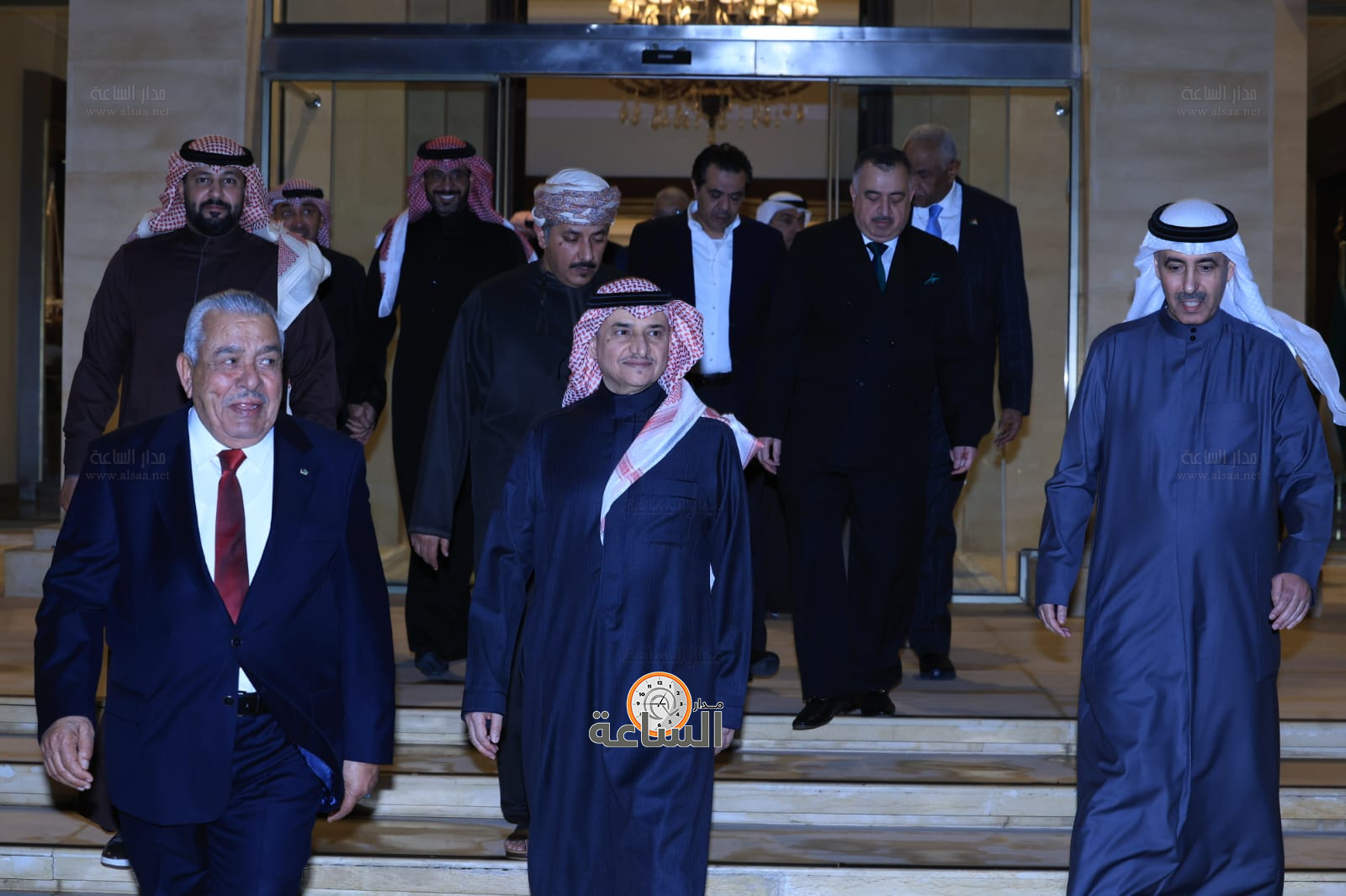 Madar Al-Saa Images 0.578251157906935