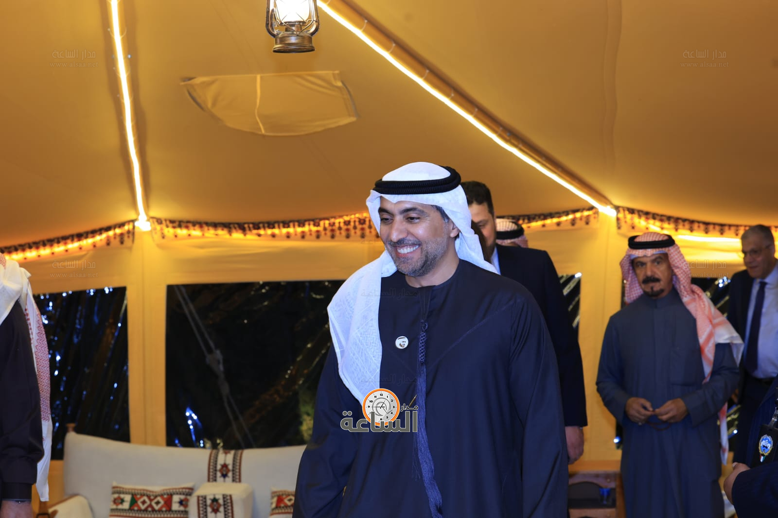 Madar Al-Saa Images 0.9136065190831527