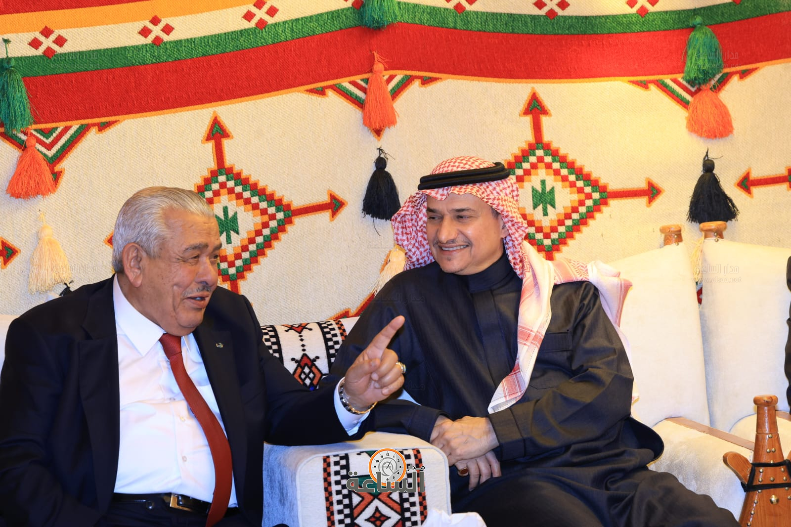 Madar Al-Saa Images 0.2500302482141906