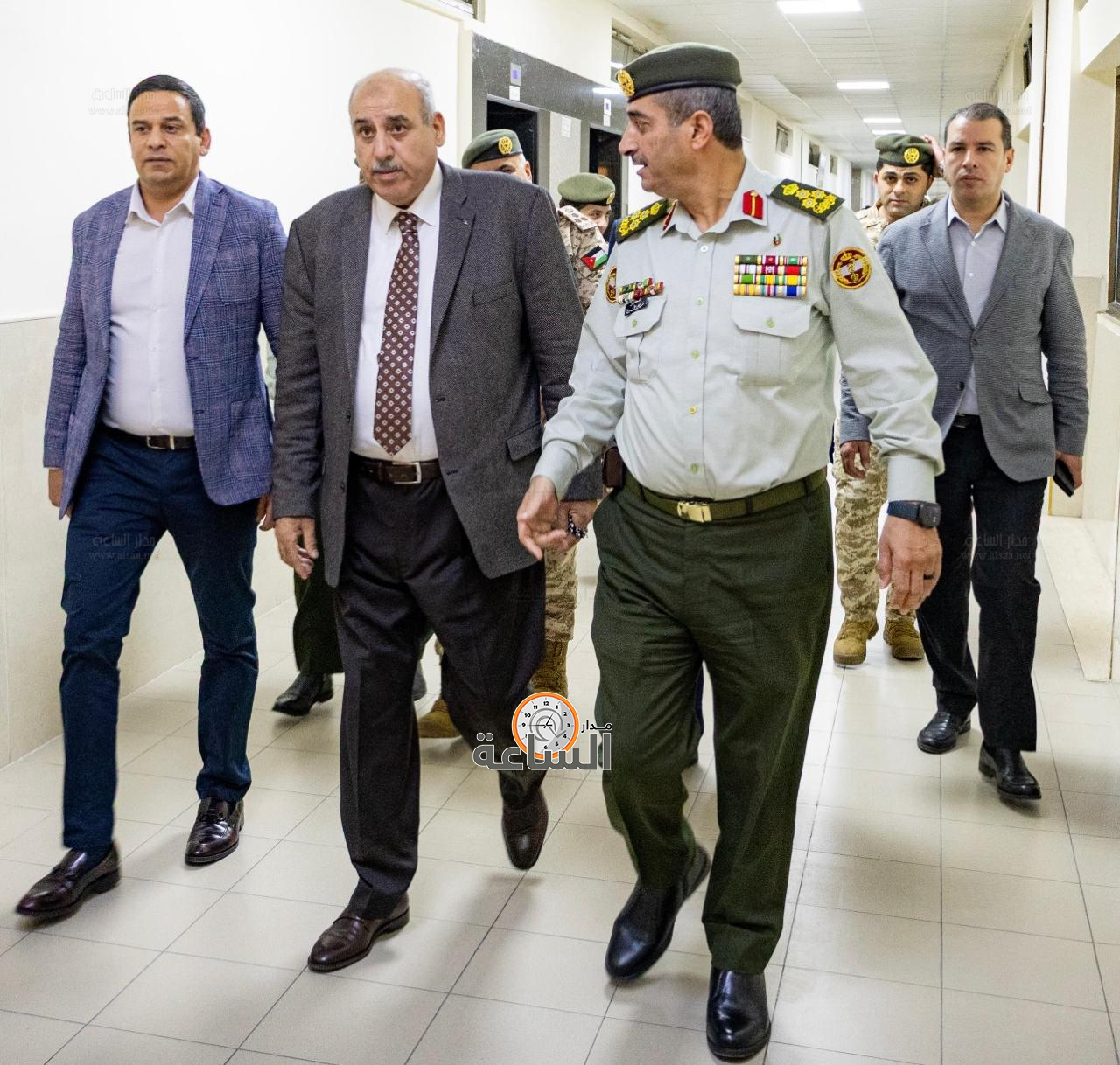 Madar Al-Saa Images 0.40641303861554945