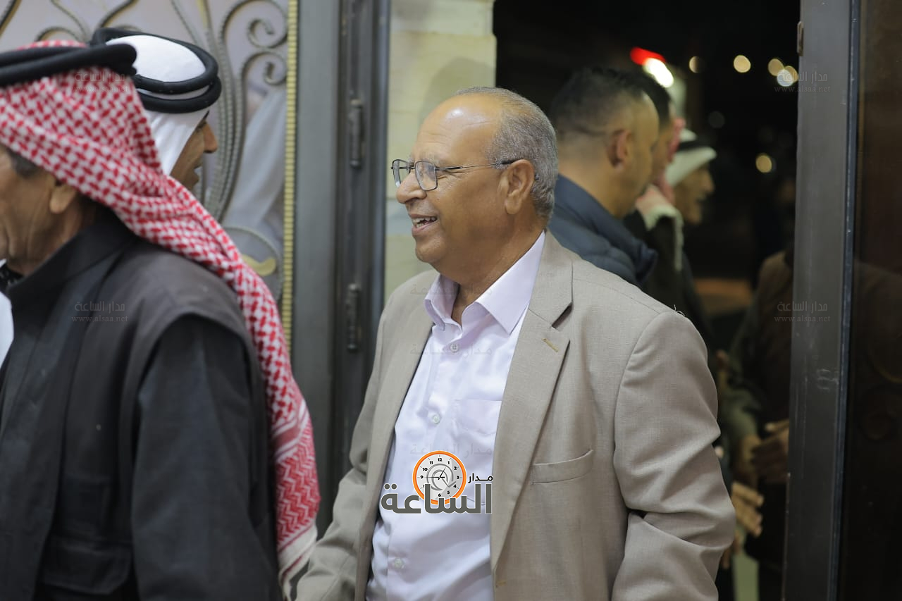 Madar Al-Saa Images 0.11881302069382293