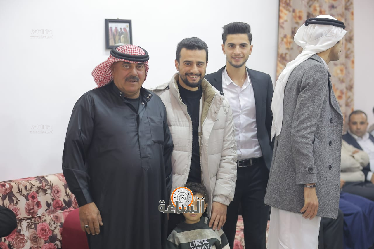 Madar Al-Saa Images 0.28990873399131645