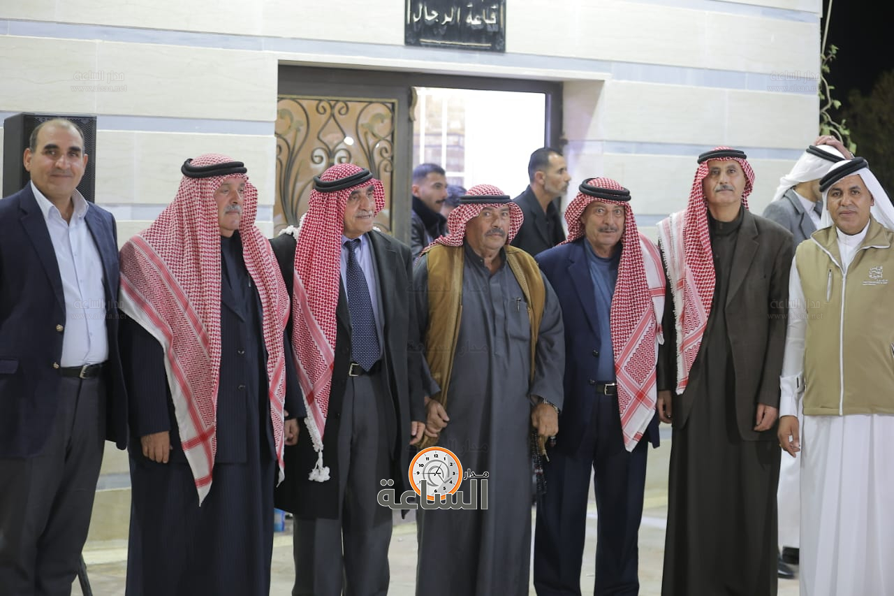 Madar Al-Saa Images 0.7653021031292169