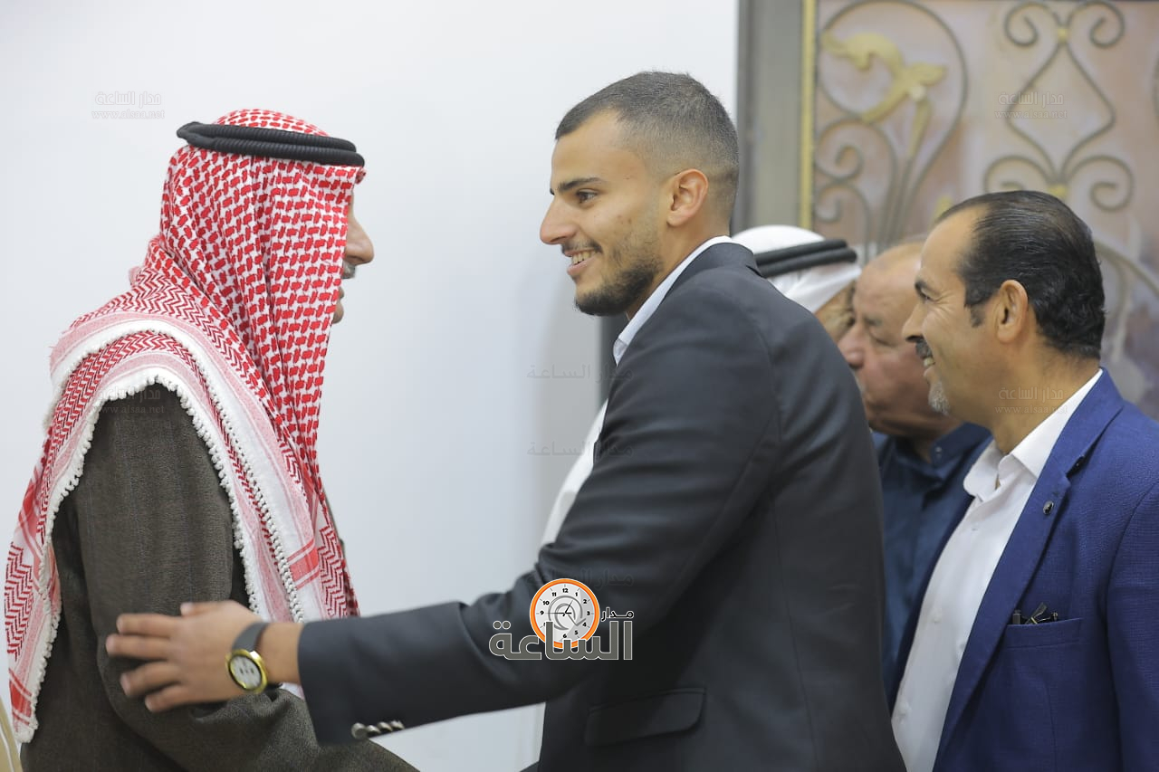 Madar Al-Saa Images 0.6378347957299519