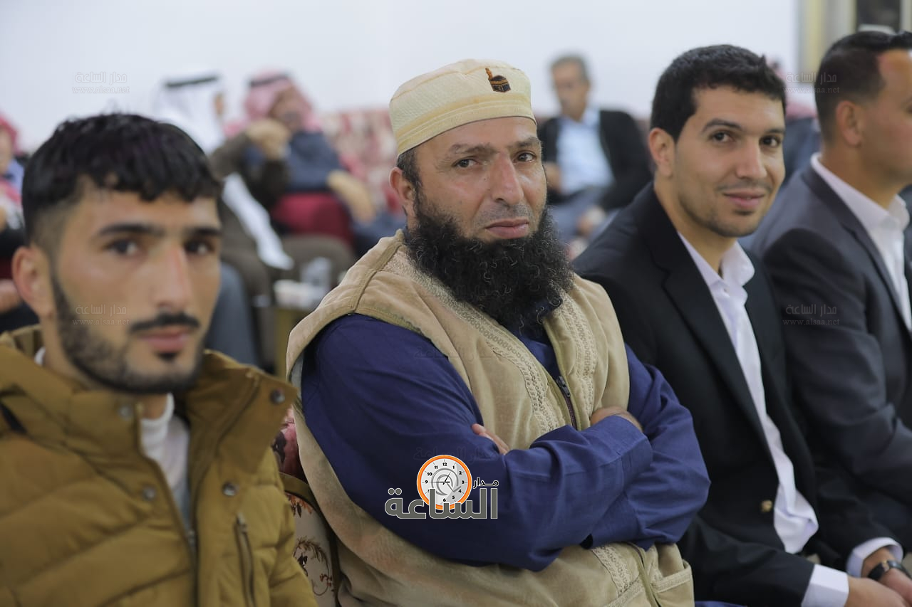 Madar Al-Saa Images 0.03993063154426024