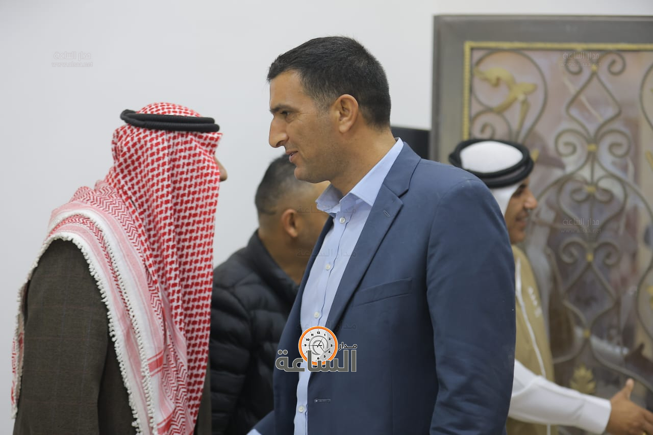 Madar Al-Saa Images 0.02251986296136066