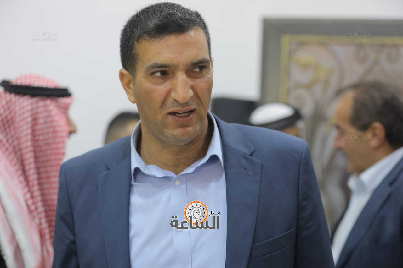 Madar Al-Saa Images 0.5799152418835486